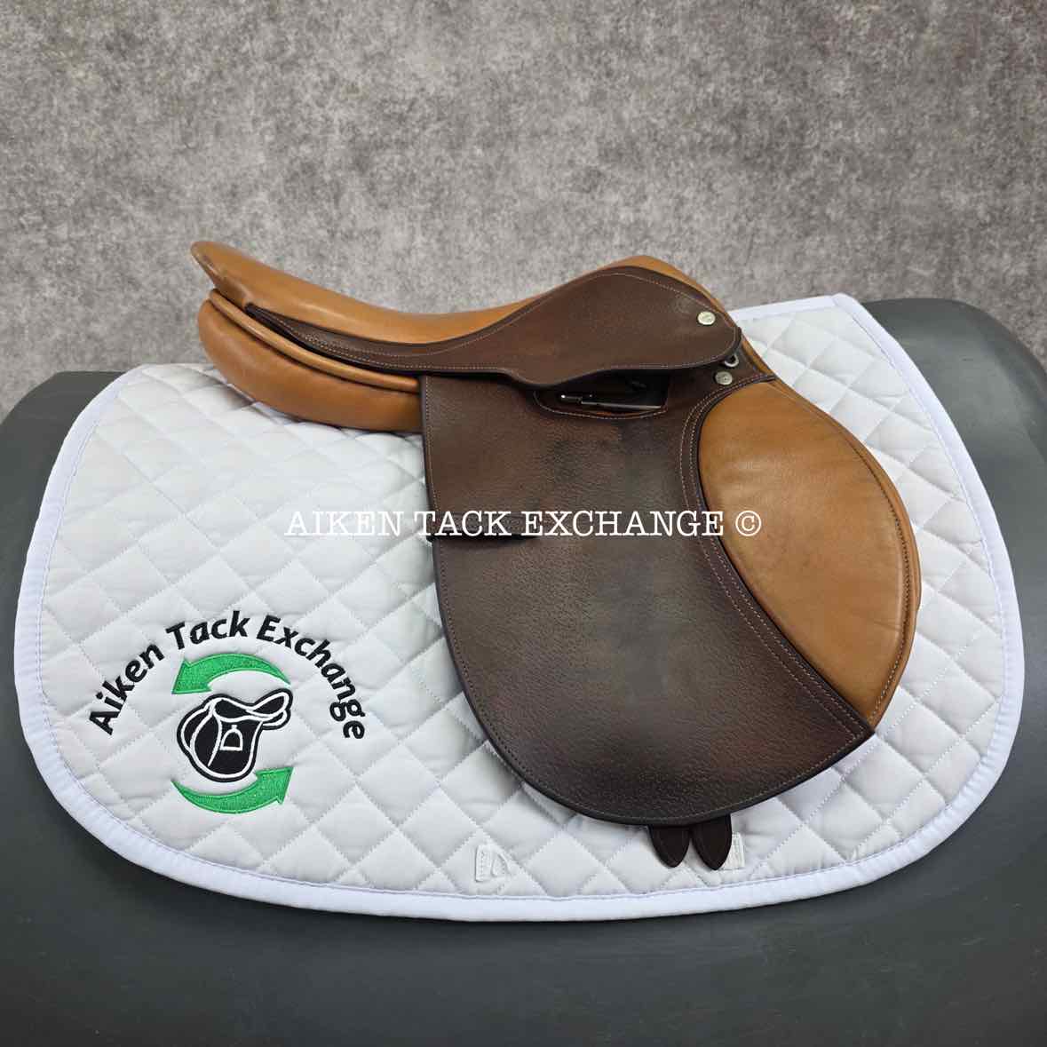 Beval LTD Junior Close Contact Saddle, 15" Seat, Medium Tree, Foam Panels