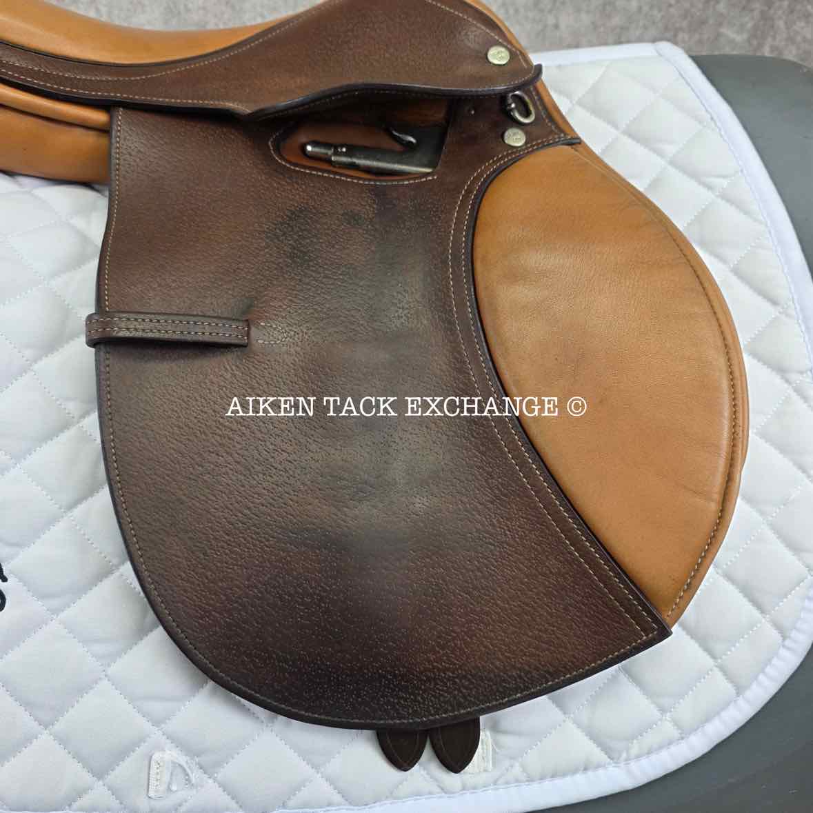 Beval LTD Junior Close Contact Saddle, 15" Seat, Medium Tree, Foam Panels