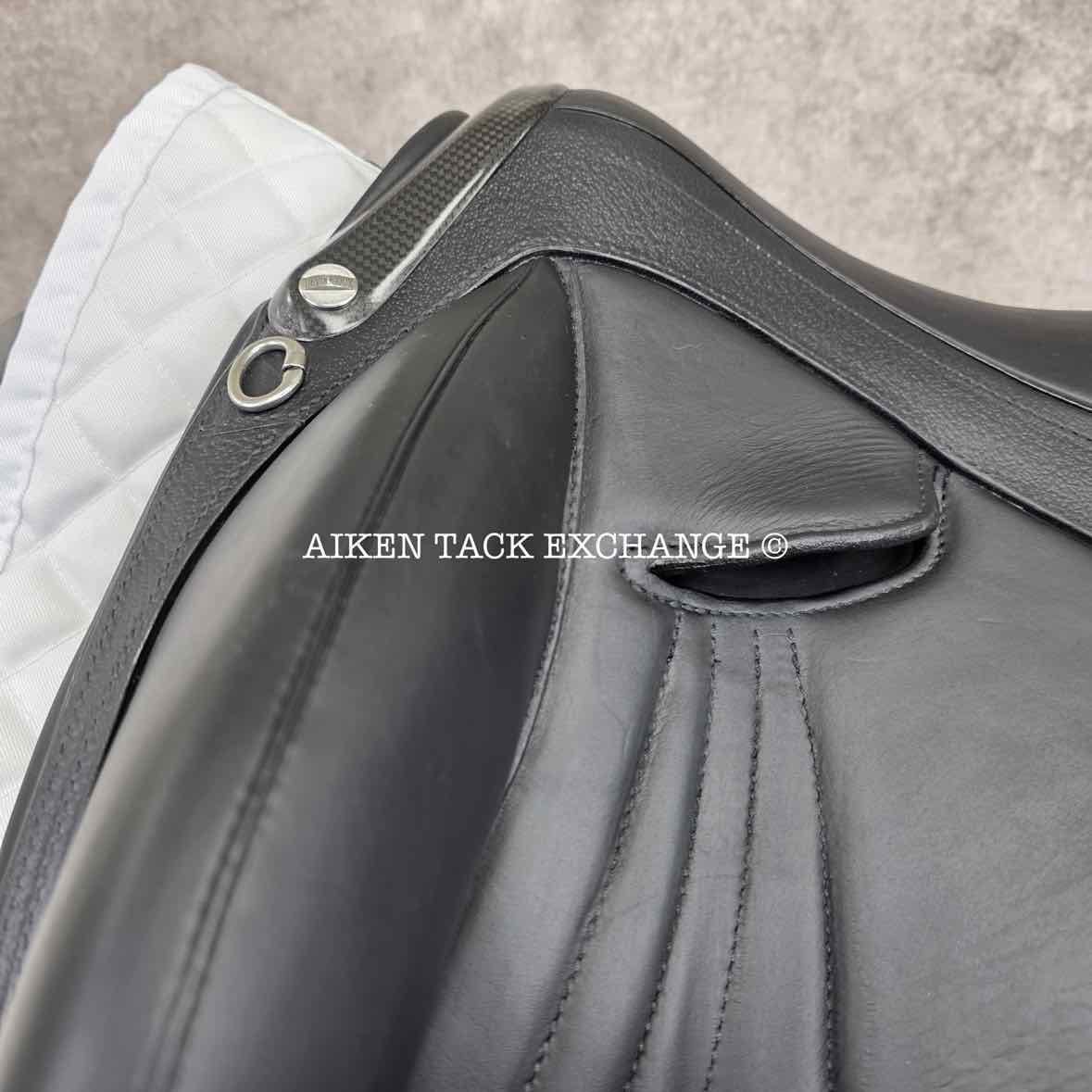 2022 Devoucoux Makila Harmonie Monoflap Dressage Saddle, 17.5" Seat - 002, 1A Flap - Short, Dynamick Tree - Medium, D3D Panels, Full Buffalo Leather
