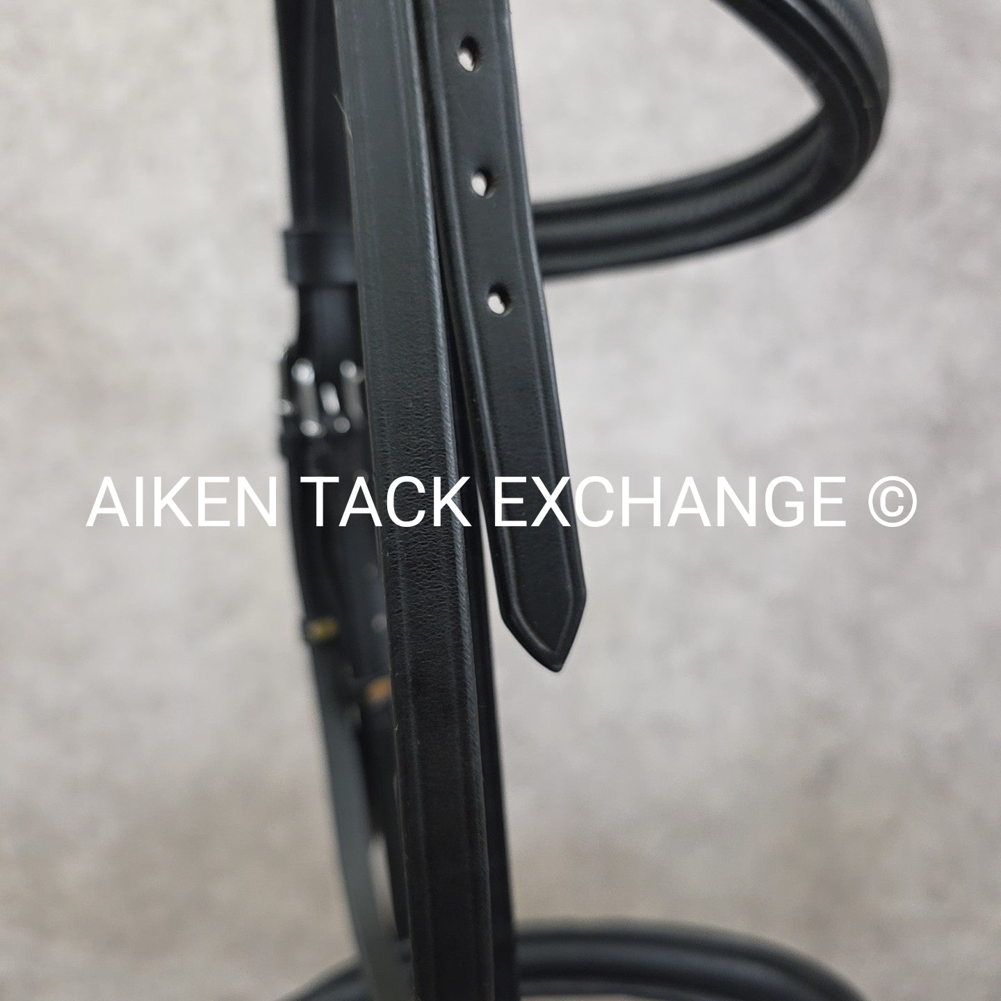Royal Oak Plain Raised Bridle, Missing Cheek Pieces, No Reins, Black, Size Full
