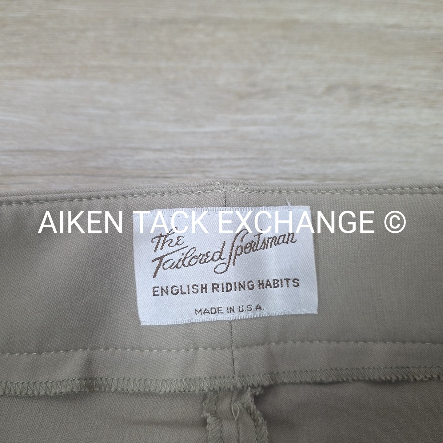 Tailored Sportsman Trophy Hunter Knee Patch Breeches, Size 28