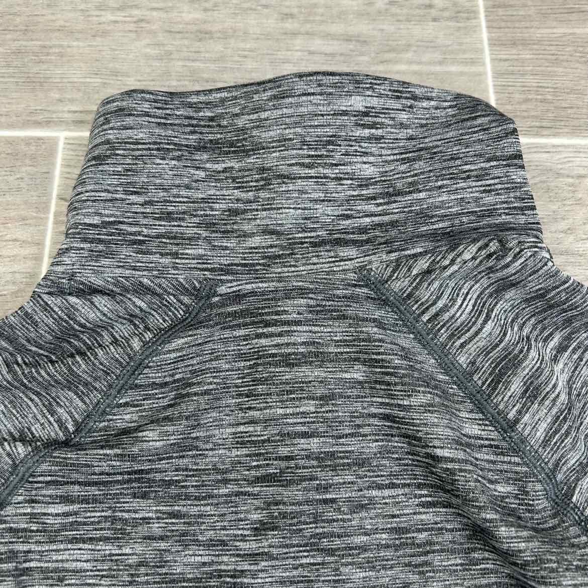 Under Armour Challenger Midlayer Top, Women's Small
