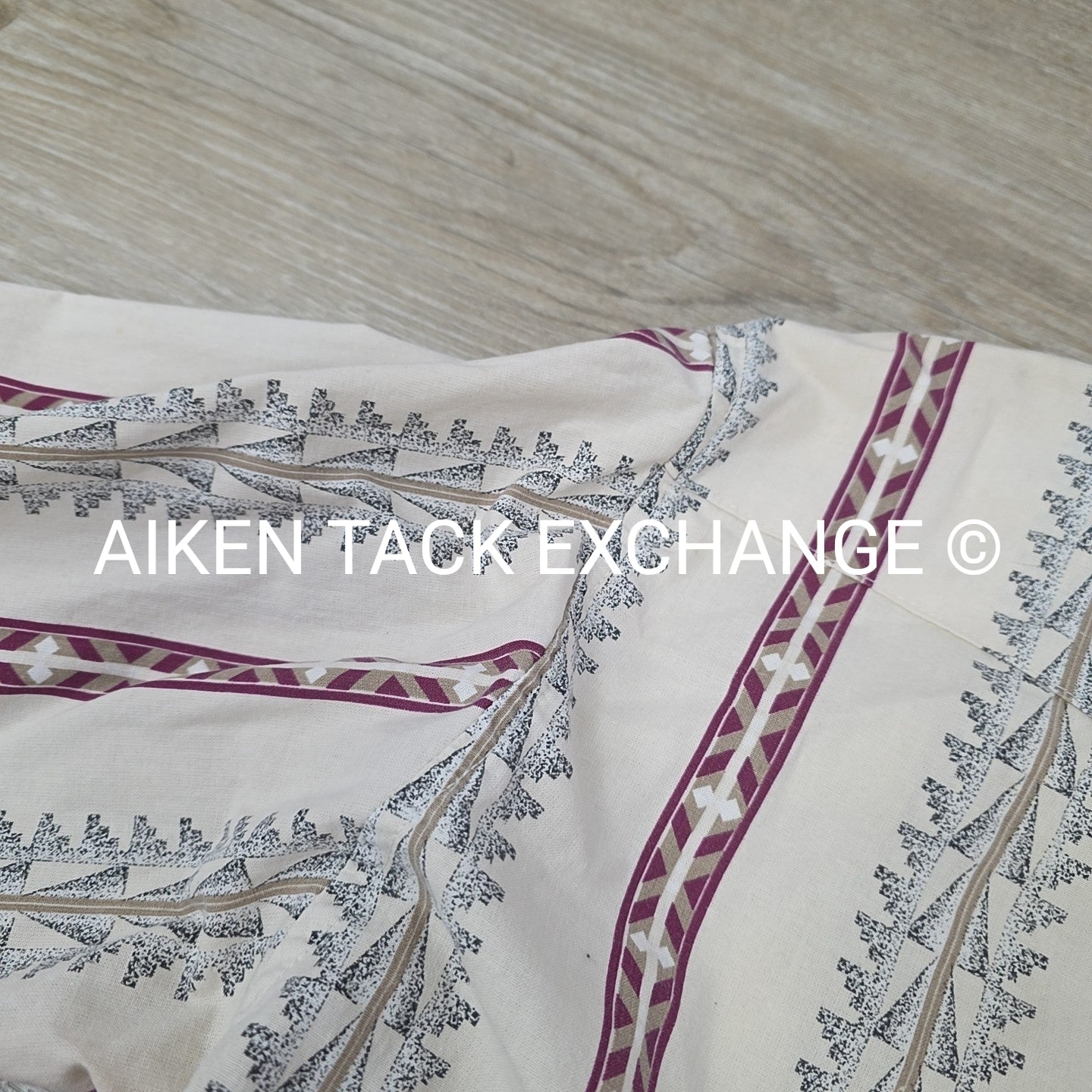 Wrangler X-Long Tails Button Up Shirt, Men's Medium