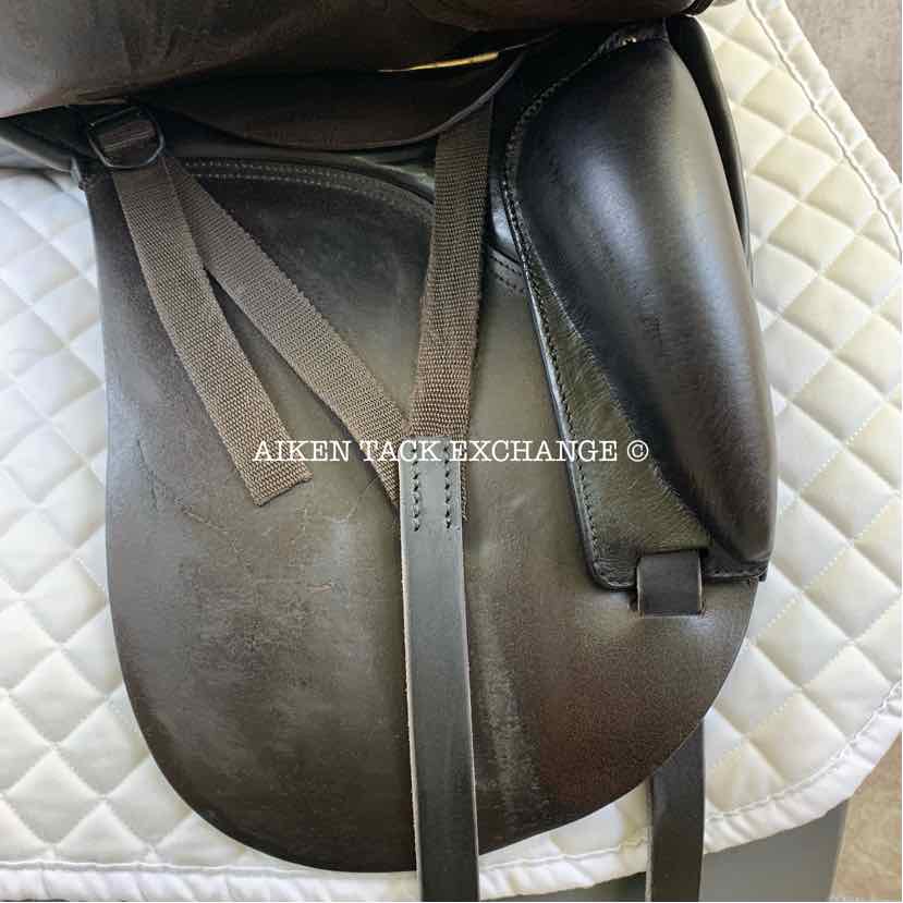 2001 Schleese JES Ride International Dressage Saddle, 18" Seat, Wide Tree, Wool Flocked Pony Panels