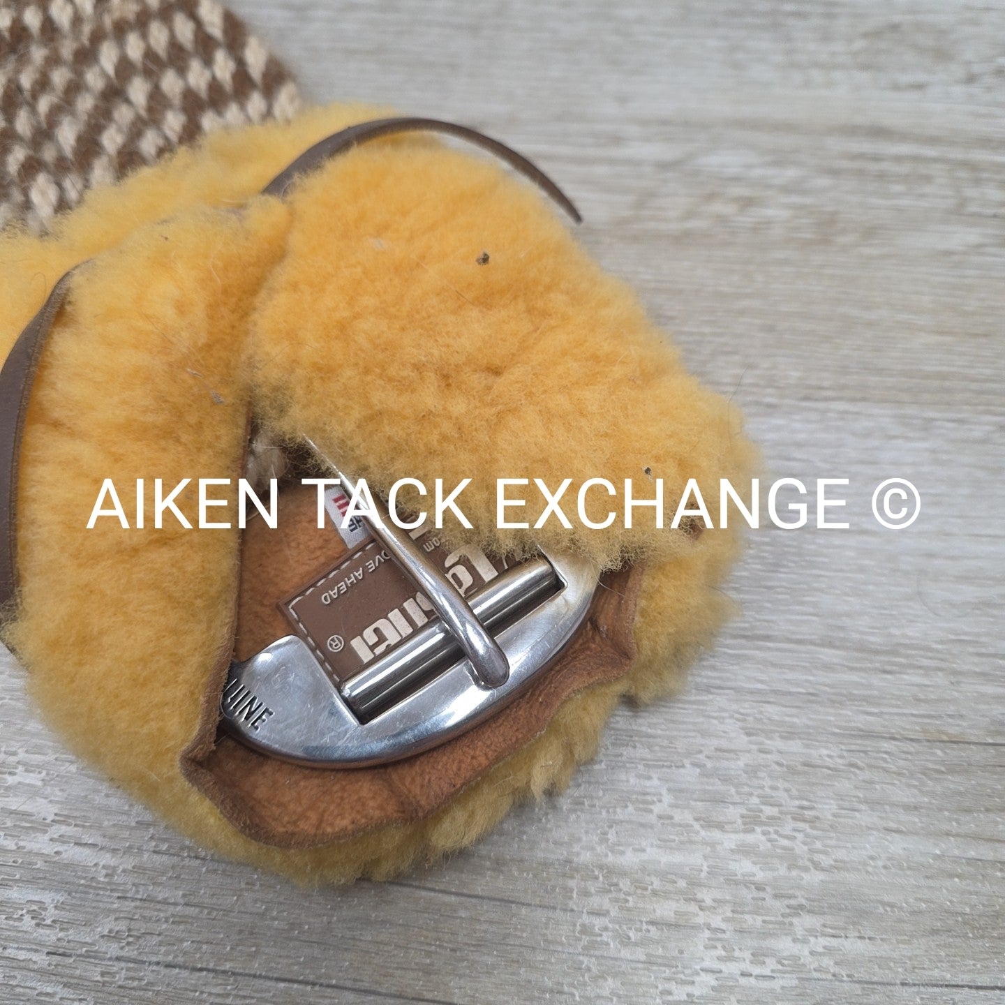 Classic Equine Mohair Alpaca Roper Cinch with Cashel ring Master Cinch Protector