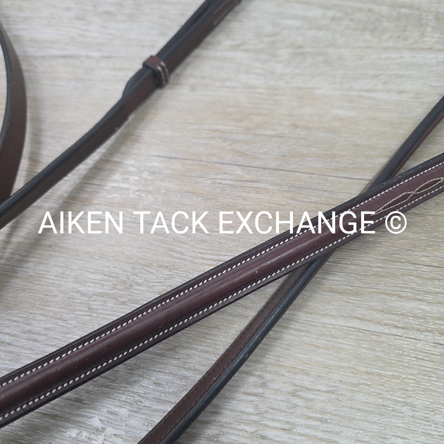 KL Select Red Barn Round Raised Standing Fancy Stitch Martingale, Size Cob