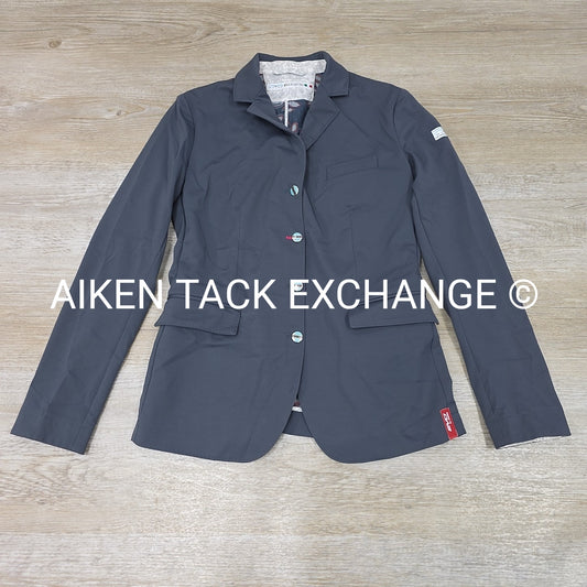 Animo Show Coat, Size US 6 / I 42