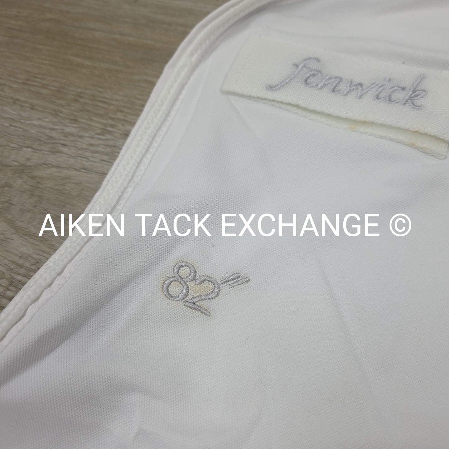 Fenwick Equestrian Therapeutic Jade Cooler, White (has marks), 82"