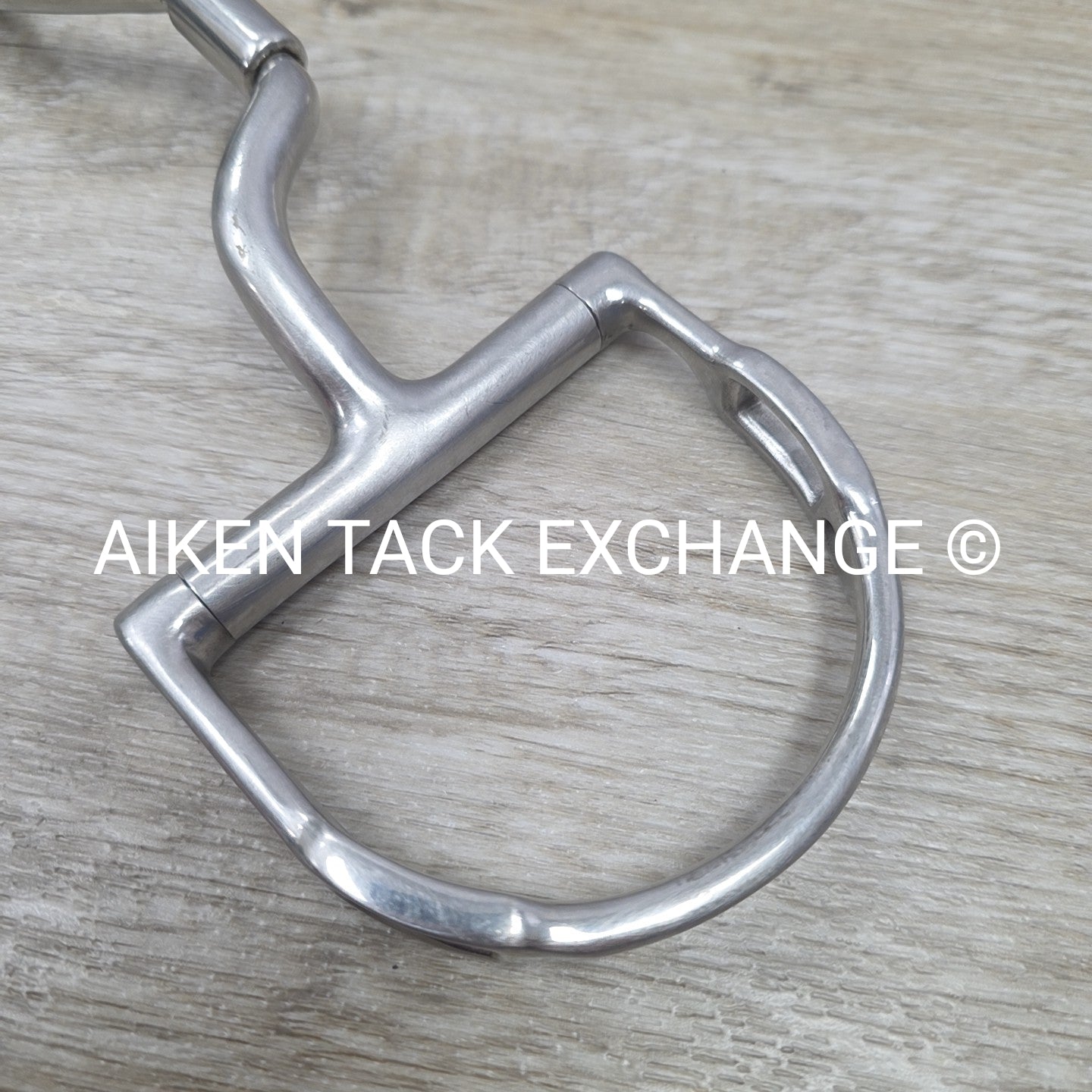 Myler English Dee with Hooks and Narrow Low Ported Barrel MB 43 LP 5"