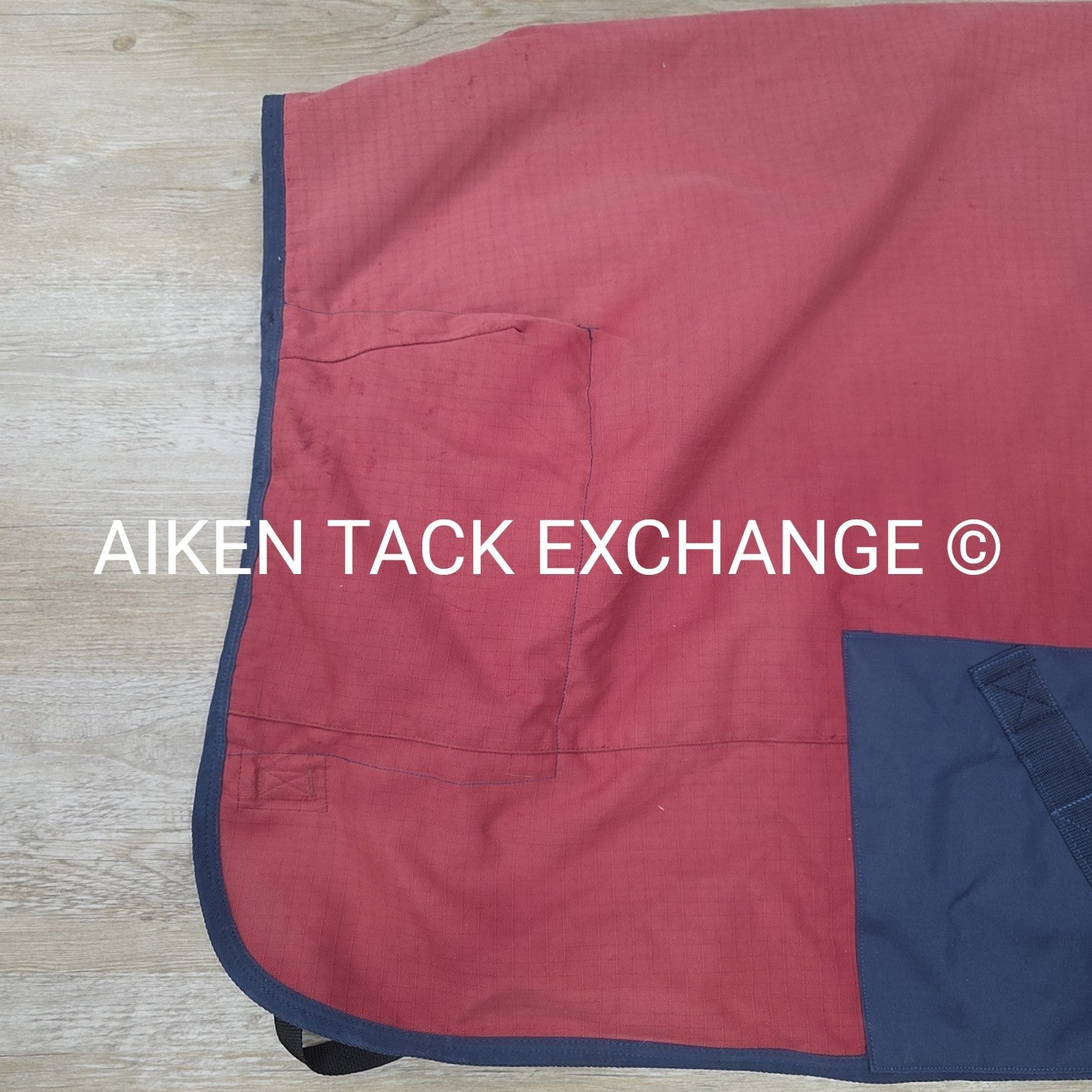 Saxon Medium Weight Turnout Blanket, 81"