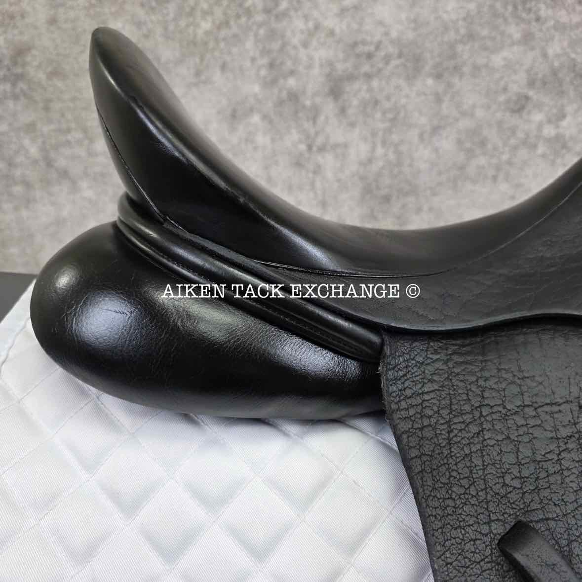 Kay Hastilow Kintbury Dressage Saddle, 18" Seat, Extra Wide Tree, Wool Flocked Panels