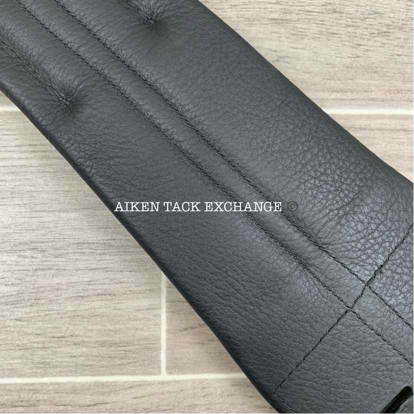 Trilogy Padded Leather Contoured Dressage Girth, Black, 24"