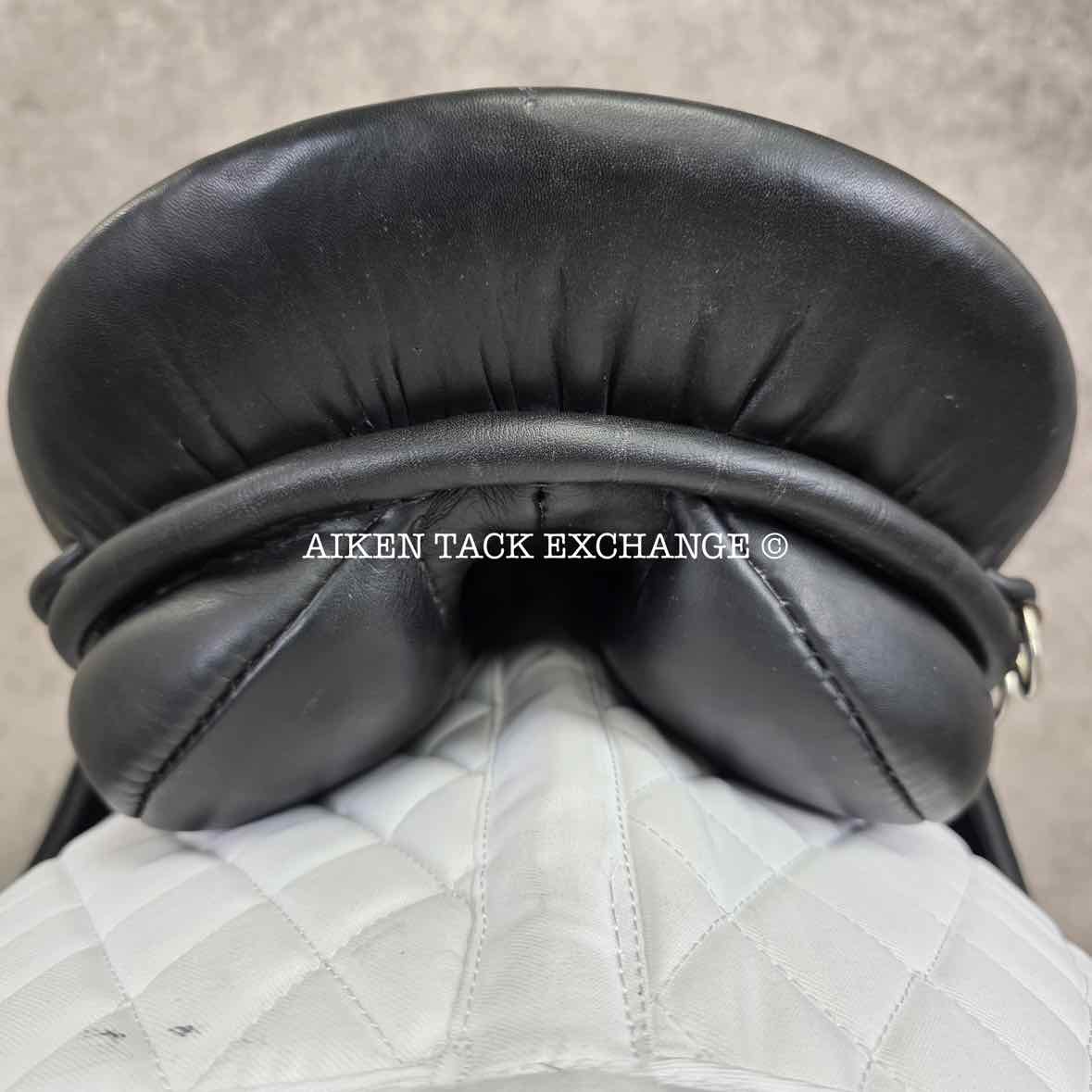 Courbette Luxor Dressage Saddle, 17" Seat, Medium Wide Tree, Wool Flocked Panels