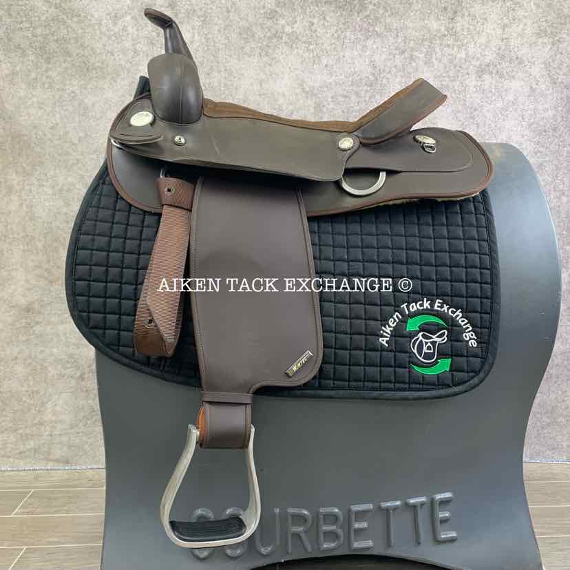 Wintec Western Saddle, 17" Seat, Regular Tree - Semi QH Bars