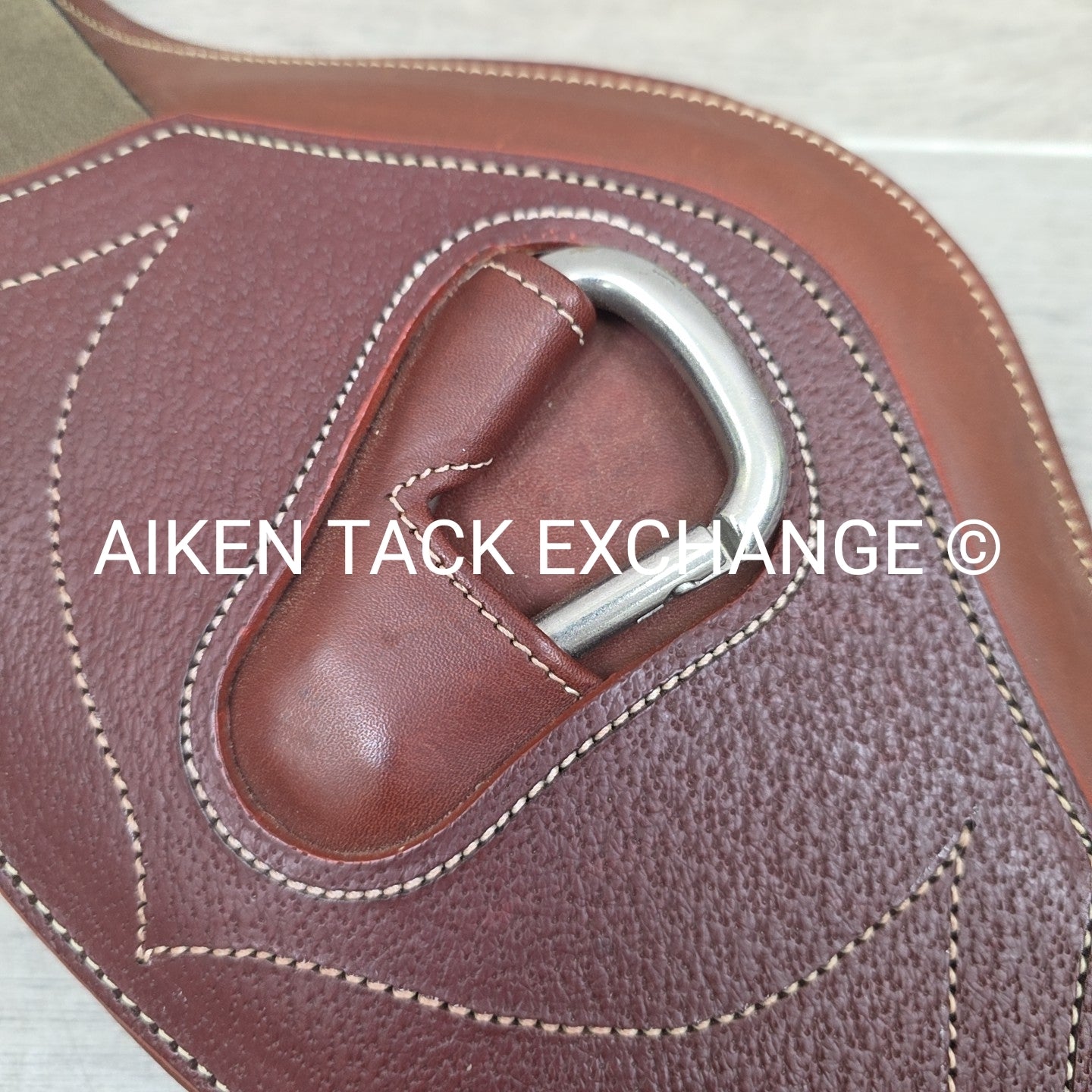 Devoucoux Short Girth, Brown, 28"