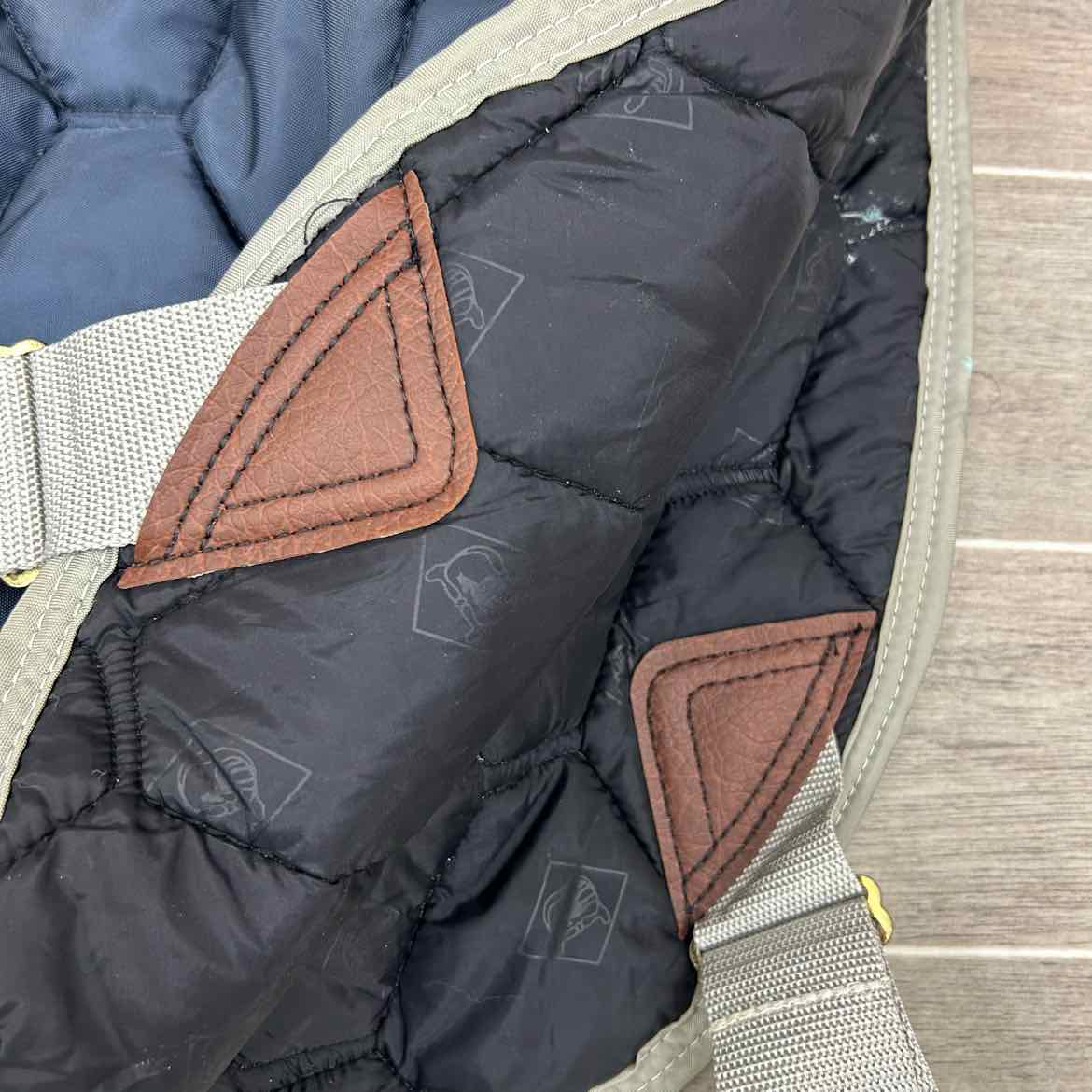 Big D All American Closed Front Stable Blanket, Size 74"