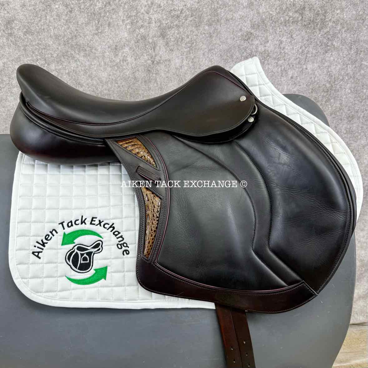 2021 Stackhouse Monoflap Jump Saddle, 18" Seat, Narrow Tree