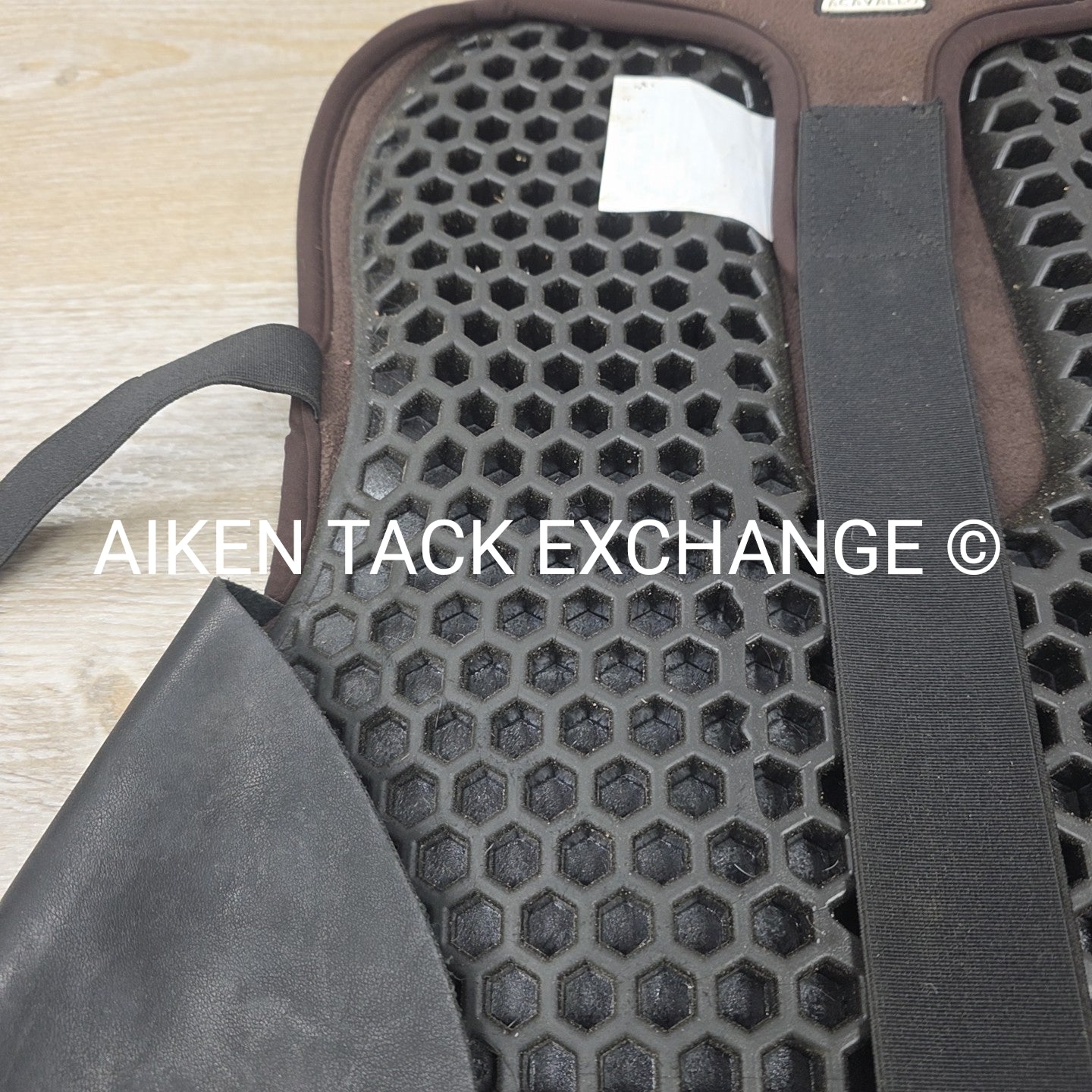 Acavallo Ortho-Coccyx Seat Saver Dressage Saddle Pad, Brown