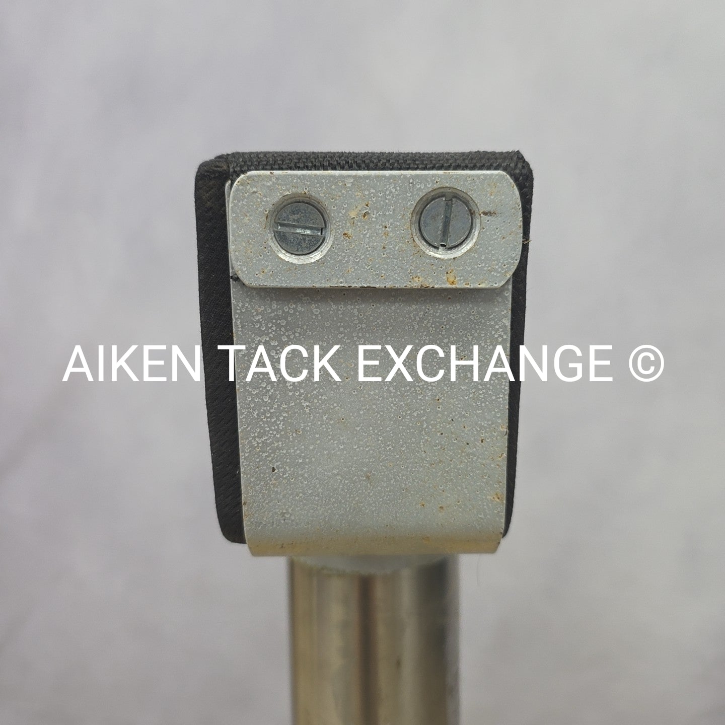 Adjustable Hoof Stand