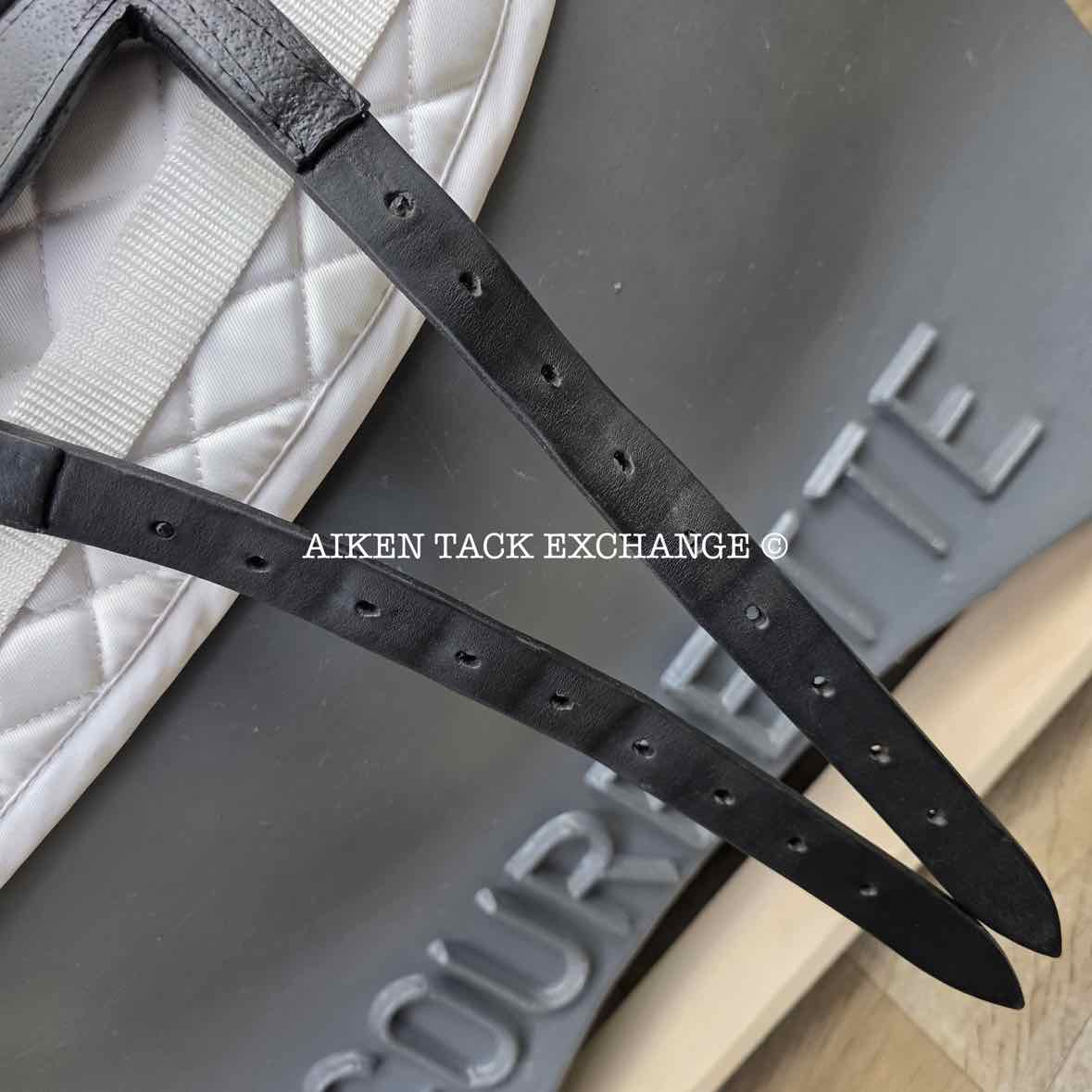 2021 Devoucoux Makila Harmonie Monoflap Dressage Saddle, 17.5" Seat - 002, 2A Flap, Dynamick Tree - Medium, D3D Panels