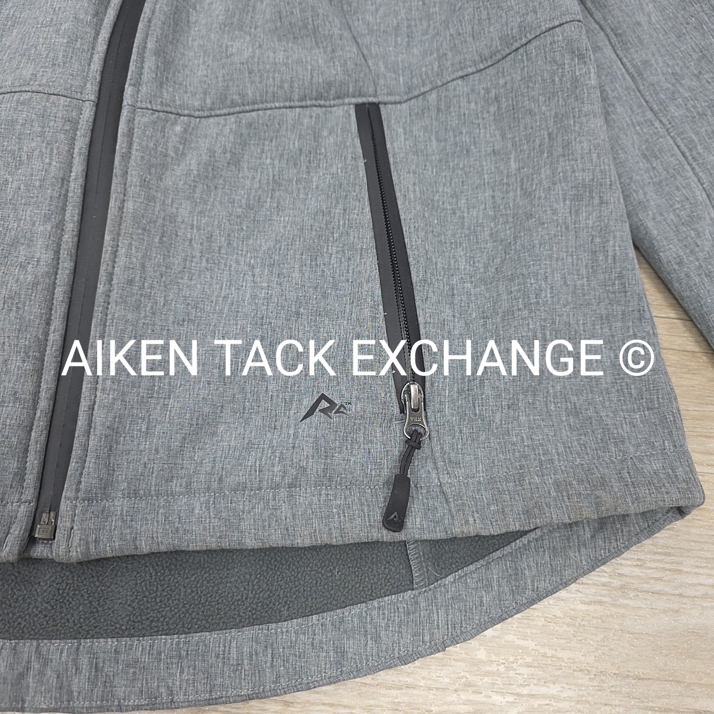 Ridgecut Softshell Jacket, Size Medium