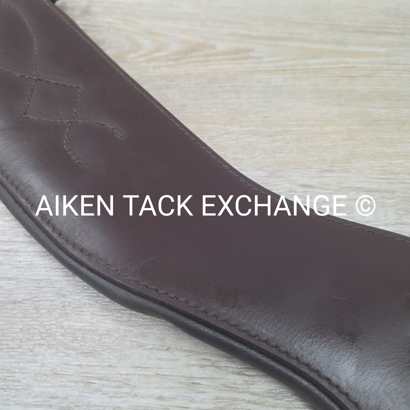 Total Saddle Fit Shoulder Relief Girth, Brown, 52"