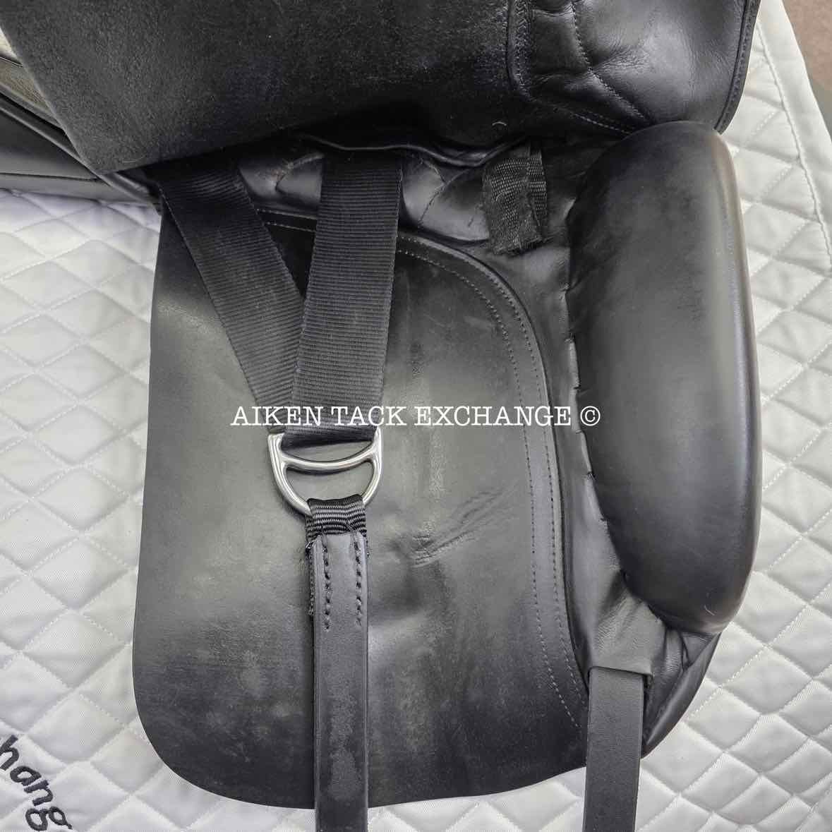 2004 Custom Saddlery Advantage Dressage Saddle, 17.5" Seat, Adjustable Tree, Wool Flocked Panels