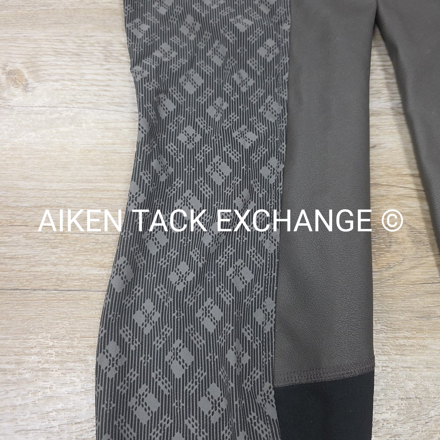 Kerrits Crossover Full Seat Breeches, Size Medium