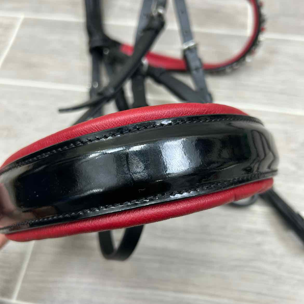 Halter Ego Anatomic Snaffle Bridle with Matching Reins, Black & Red, Size Full