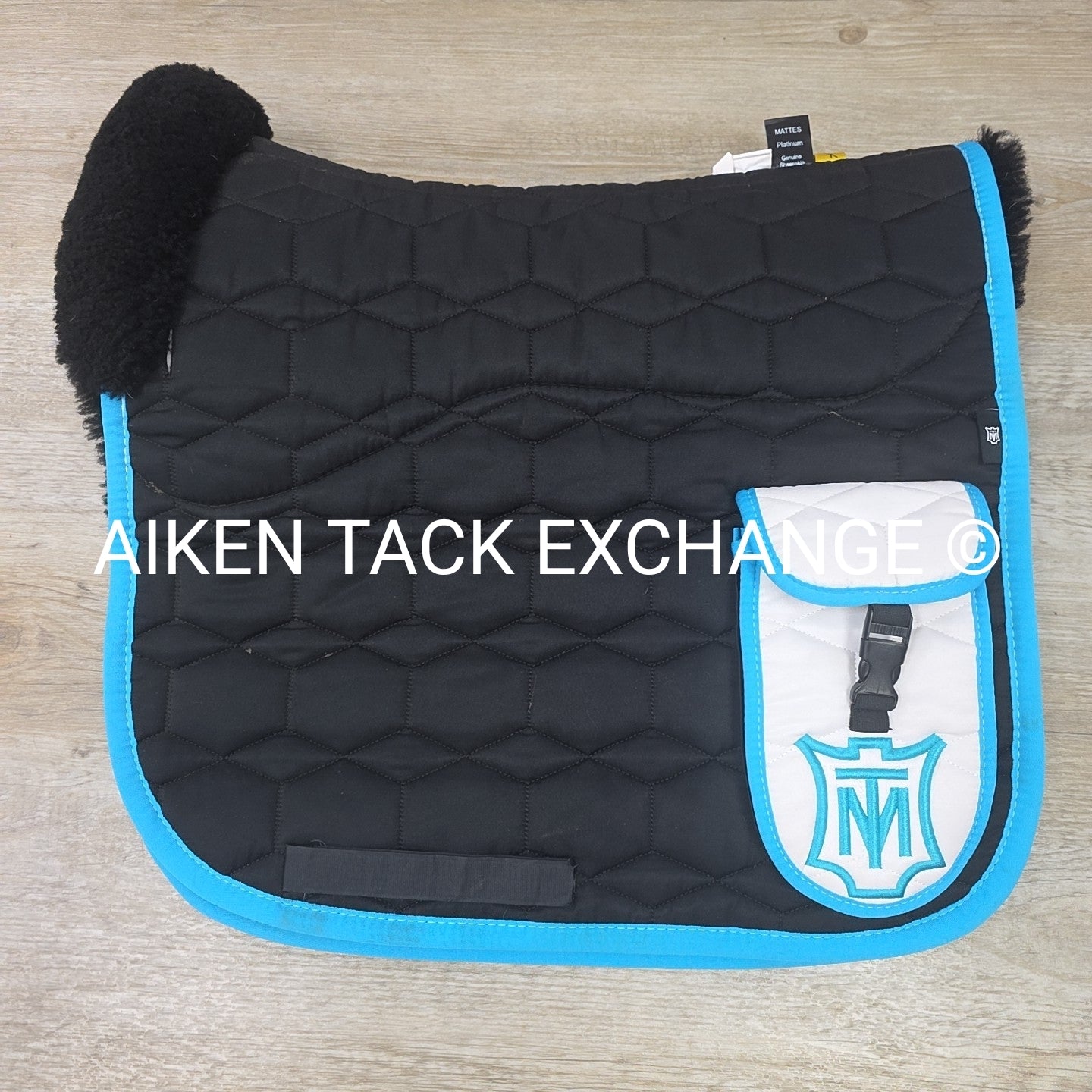 Mattes Dressage Trekking Saddle Pad with Sheepskin, Size Medium