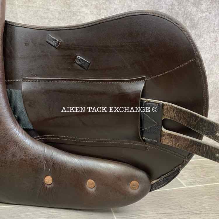 **SOLD** 2012 Southern Stars Monoflap Dressage Saddle, 18" Seat, Wide Tree, Wool Flocked Panels