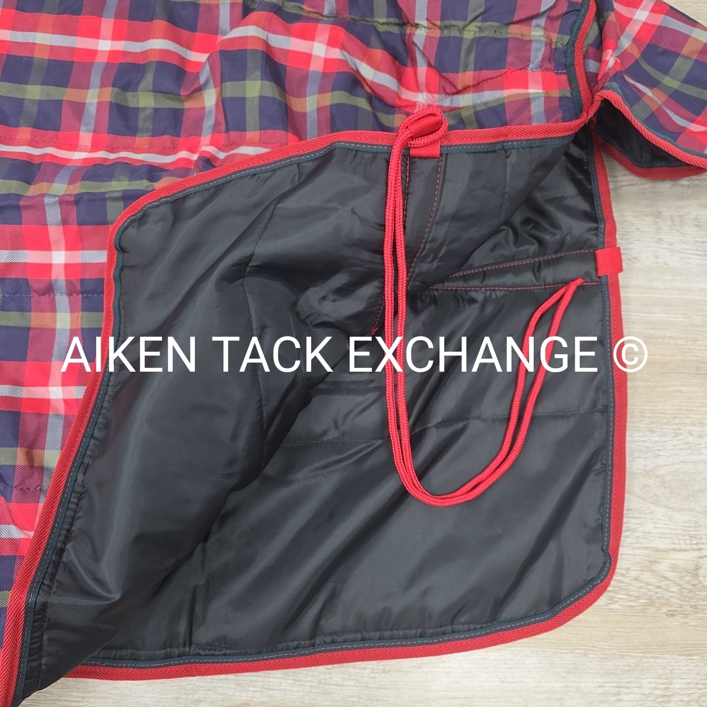Shires Tempest Plus 200 G Stable Blanket, 78"