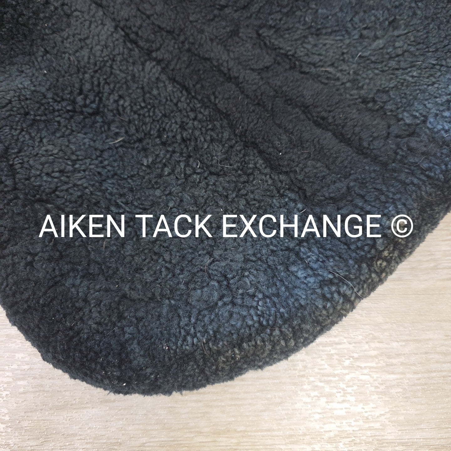Fleeceworks FXK Half Pad with Rolled Edges, Size Large