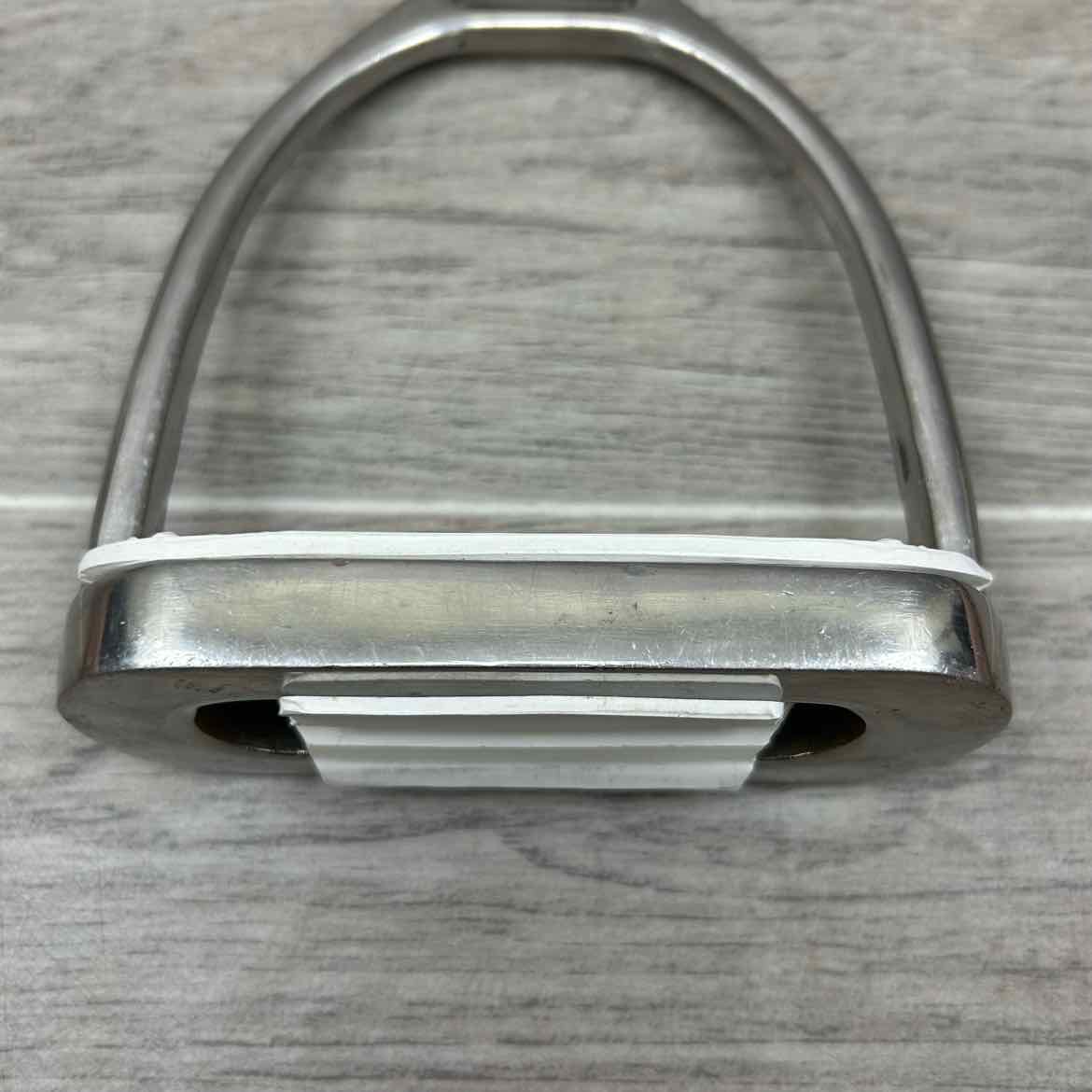 Fillis Stirrup Irons 4.25"