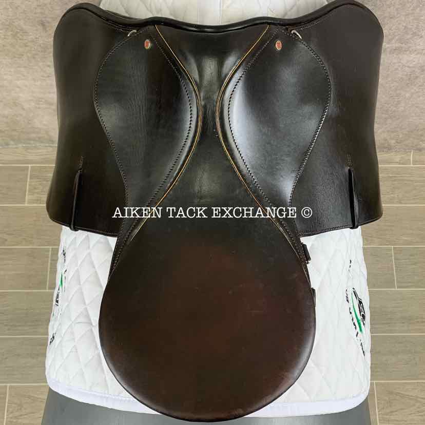 Courbette The Stylist II DL Close Contact Saddle, 16.5" Seat, 31 Tree - Medium Wide, Foam Panels