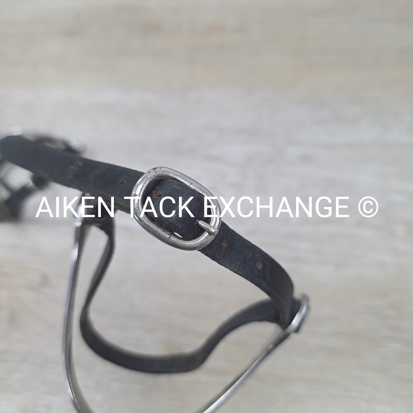 M.Toulouse Spurs with Leather Straps