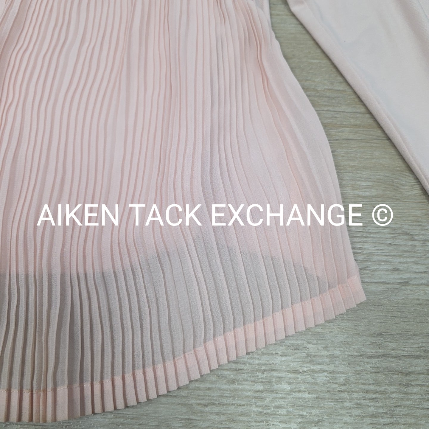 Dover Saddlery Long Sleeve Top, Size Medium