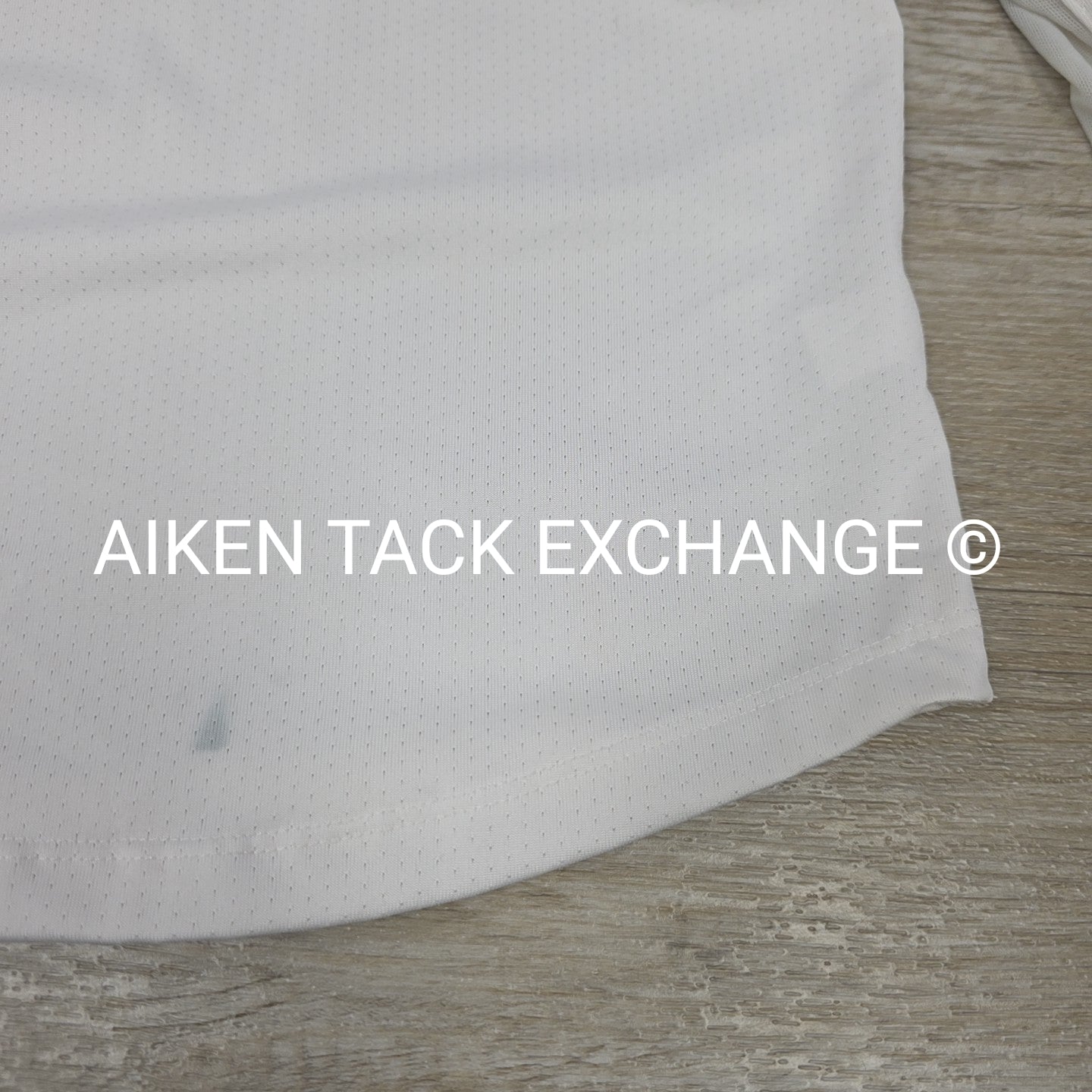 Essex Classics Talent Yarn Long Sleeve Sun Shirt Show Shirt, Size Medium