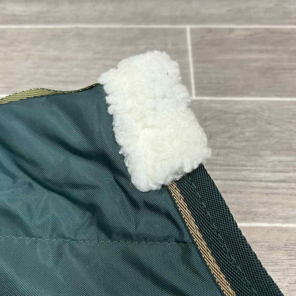 Beval Stable Blanket 84"