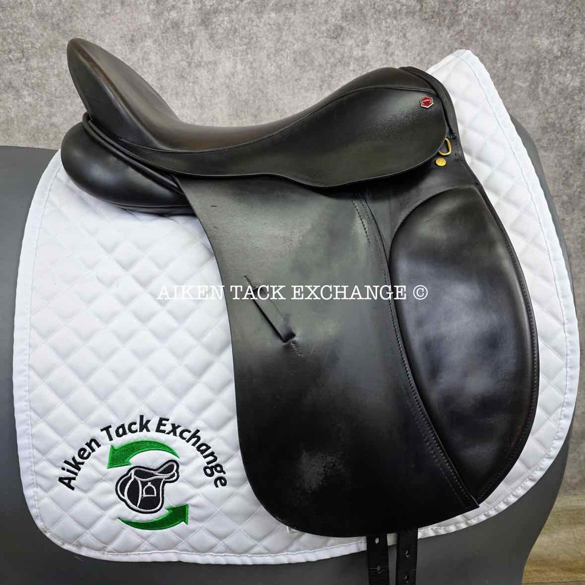 Albion Original Comfort Dressage Saddle, 18" Seat, M/MW Tree, Wool Flocked Panels