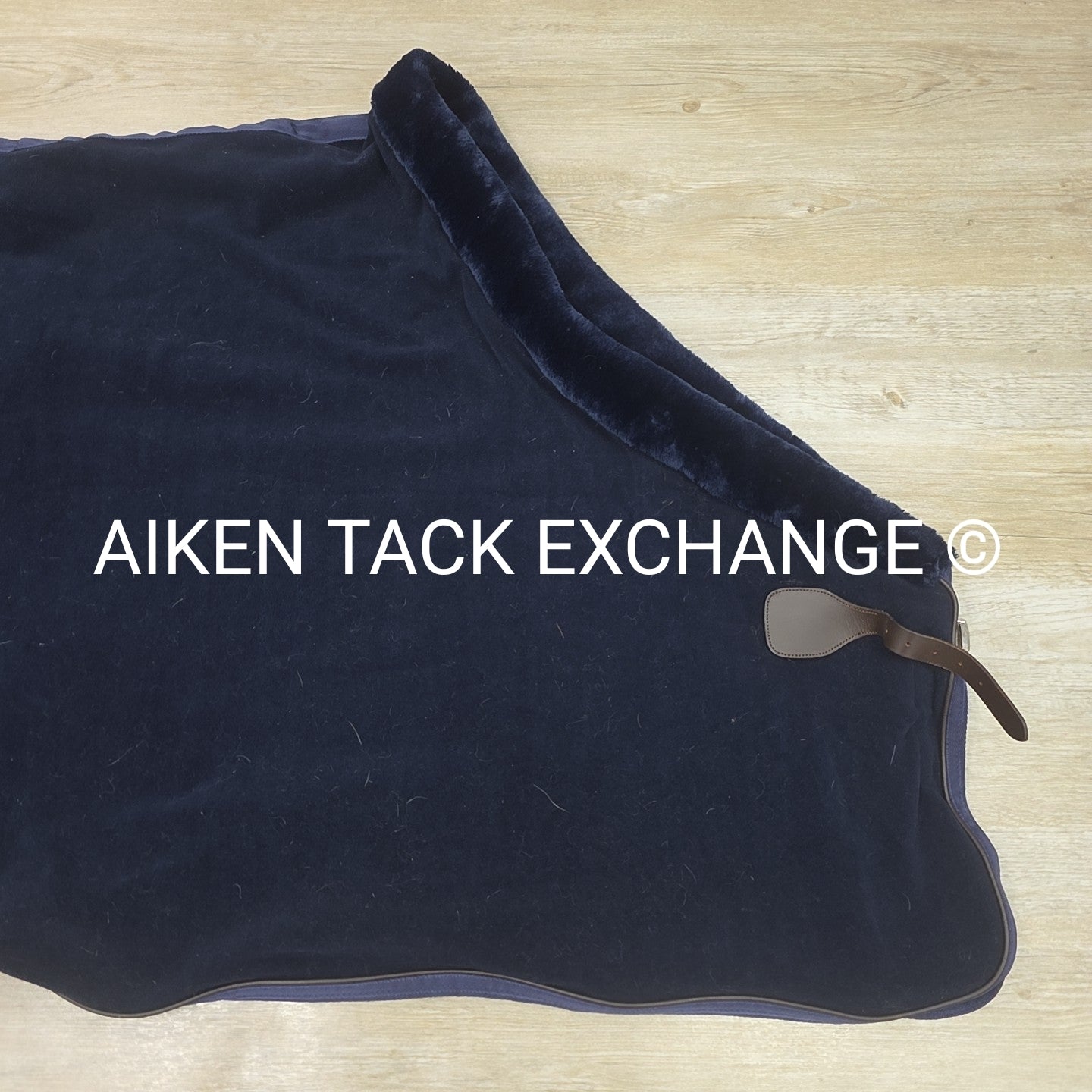 Lion Equestrian Fleece Cooler, Size 82"