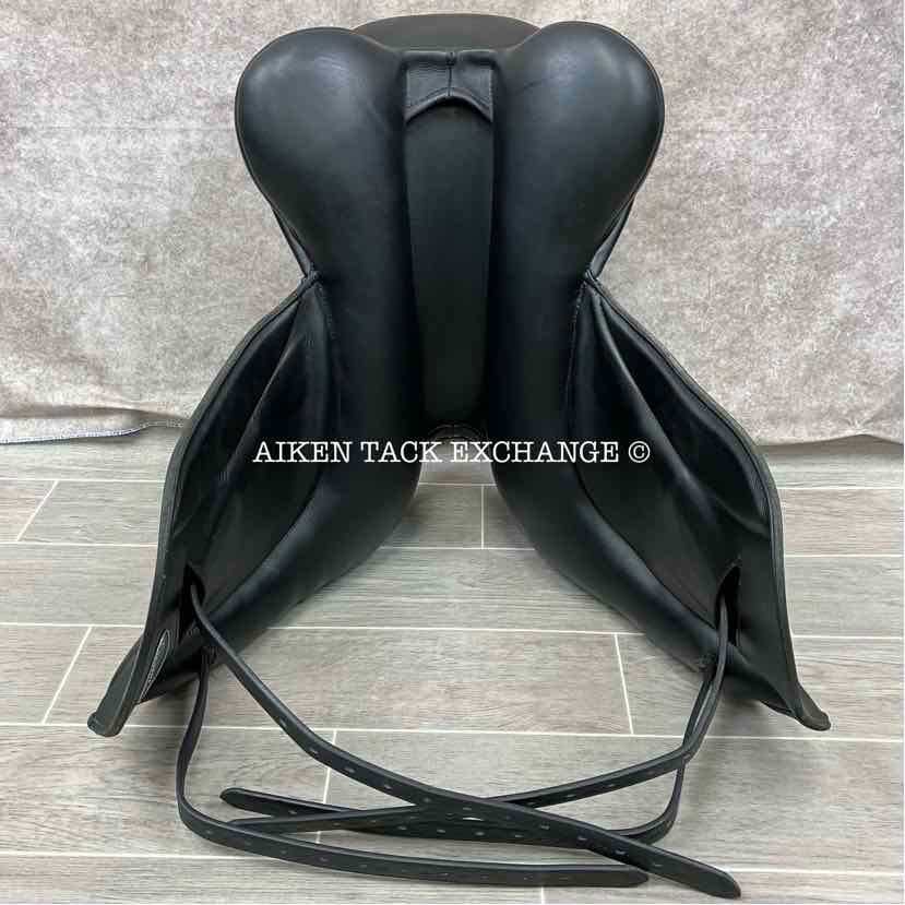 2015 Custom Saddlery Everest Monoflap Dressage Saddle, 18" Seat, Short Flap, Adjustable Tree, Wool Flocked Panels
