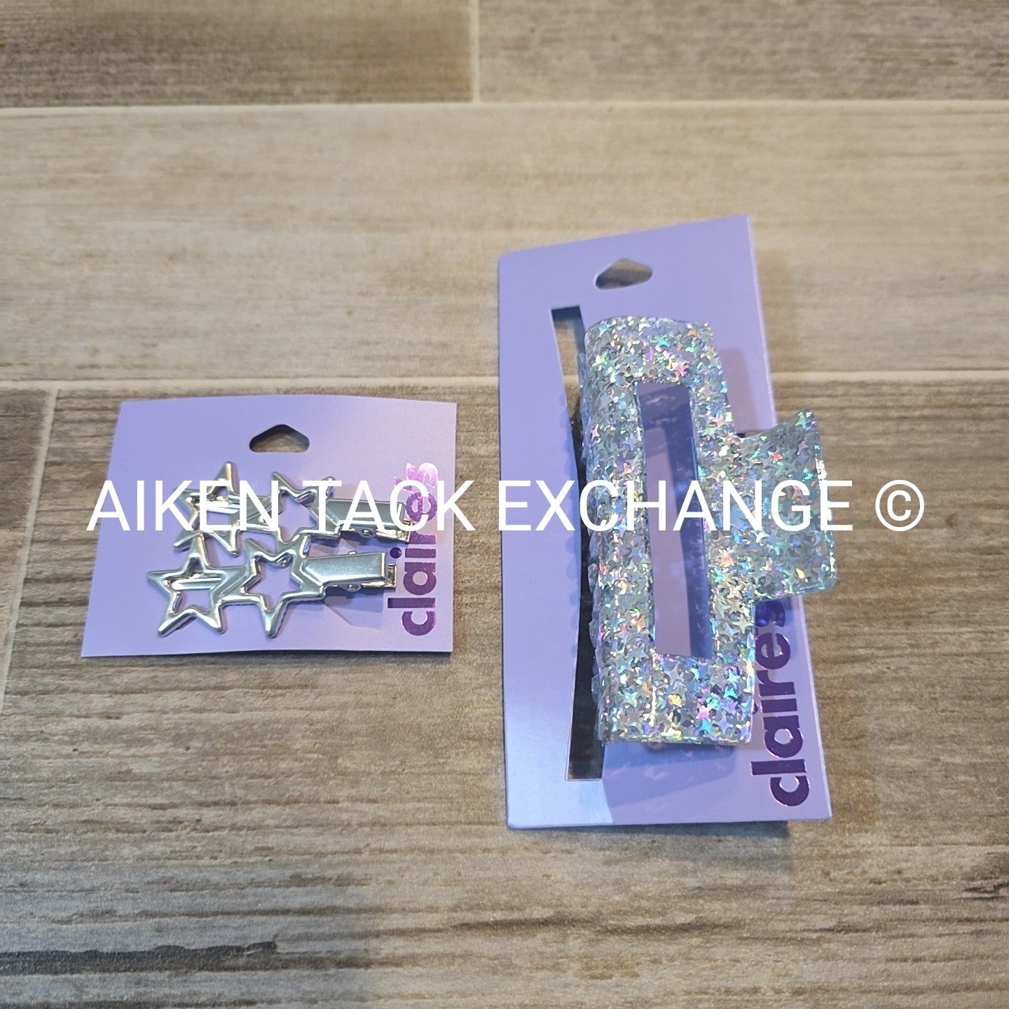 Claire's Hair Bundle -  1 Claw Clip, 2 Hair Clips