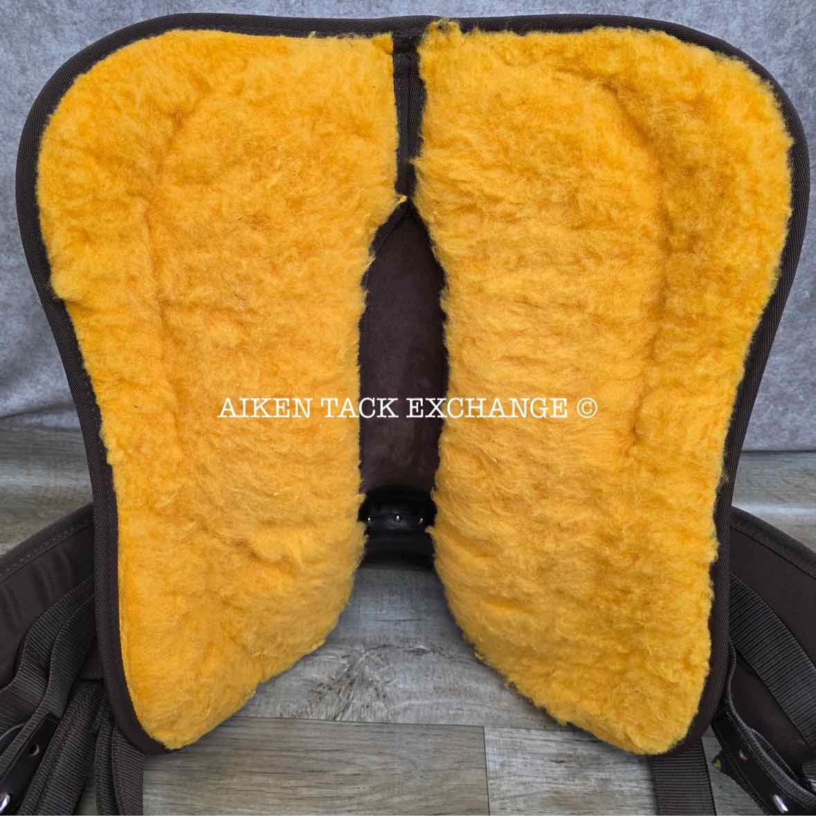 Tough 1 King Series 9215 Synthetic Western Saddle, 15" Seat, Wide Tree - Full QH Bars