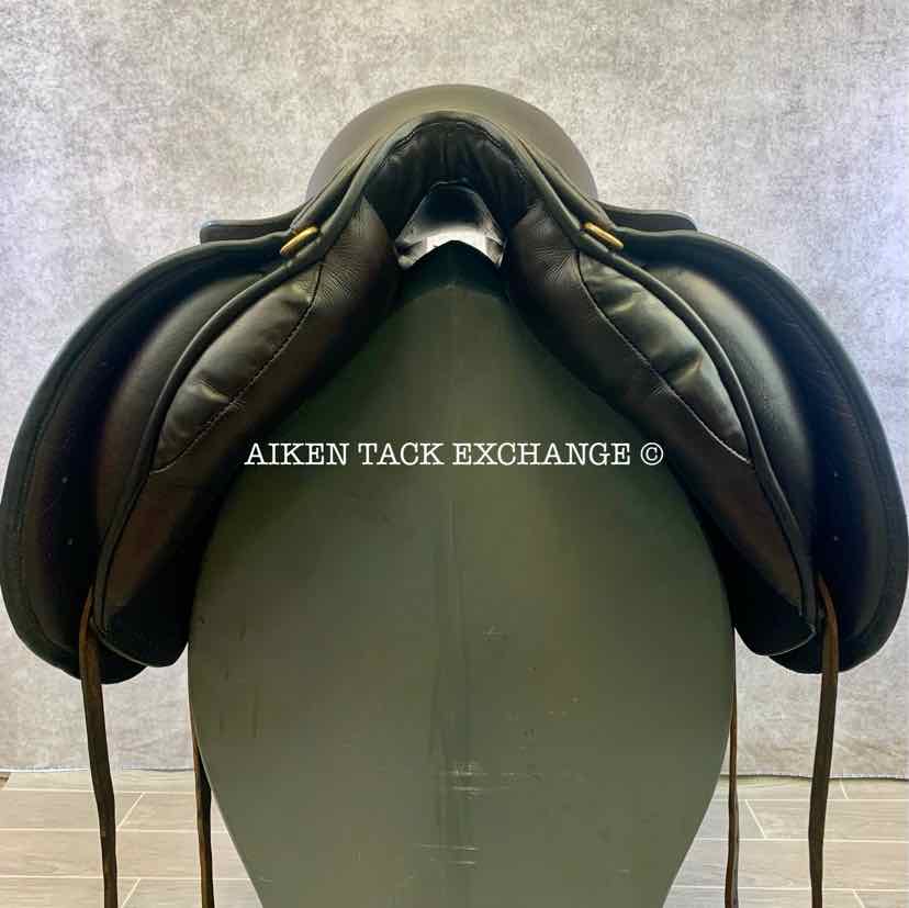 **SOLD** 2019 JRD Bella Dressage Saddle, 17.5" Seat, Medium Tree, Wool Flocked Panels