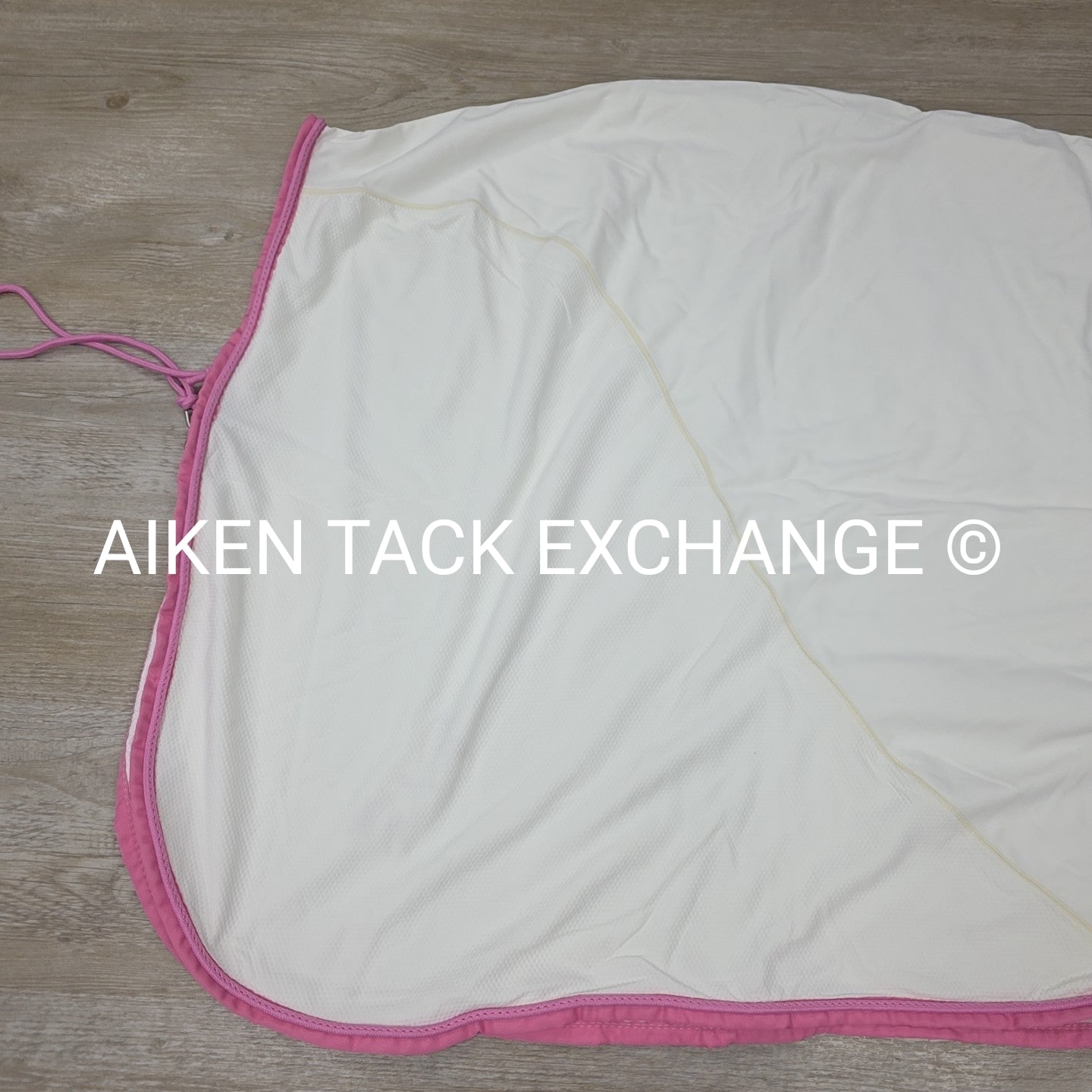 Fenwick Equestrian Pop Star Dress Sheet Sporty Cooler, 68"