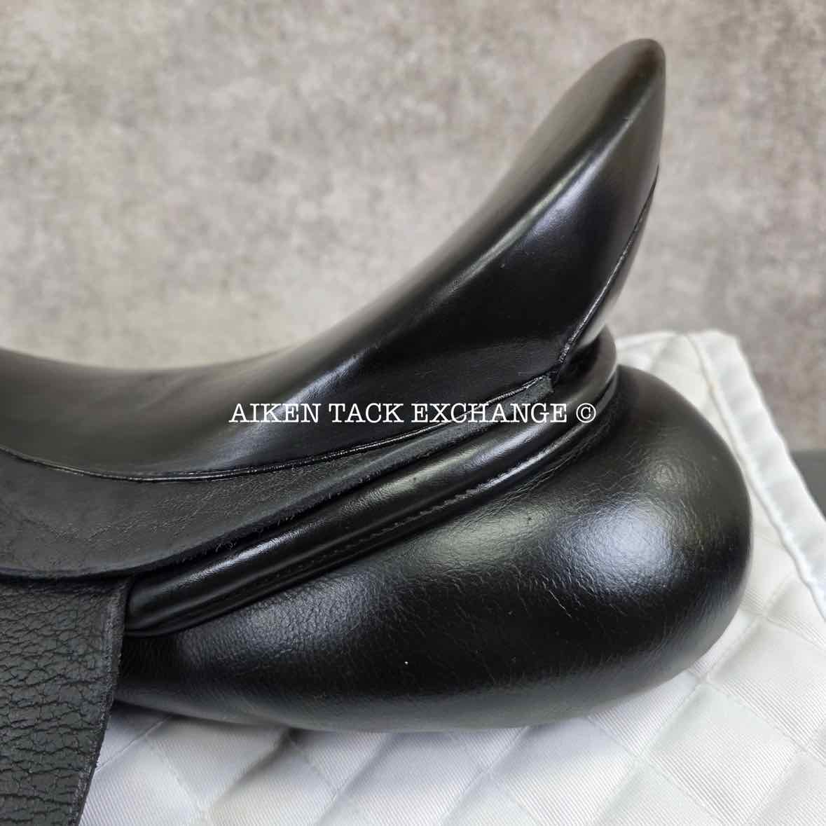 Kay Hastilow Kintbury Dressage Saddle, 18" Seat, Extra Wide Tree, Wool Flocked Panels