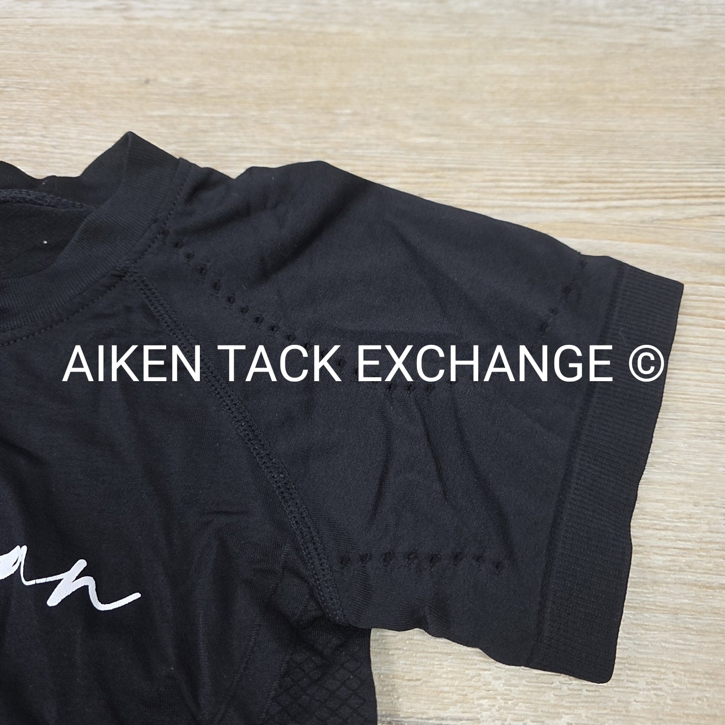 Beyond the Track Apparel Equestrian Athletic Top, Women's Small