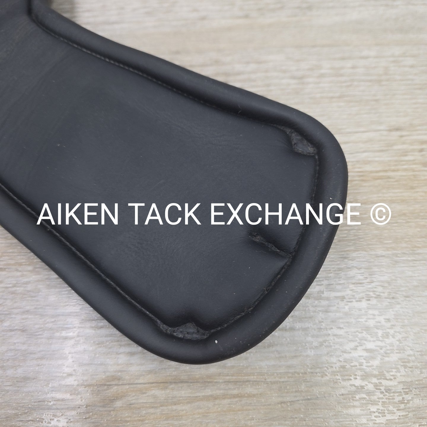 Voltaire Short Anatomic Dressage Girth, Black, 20"