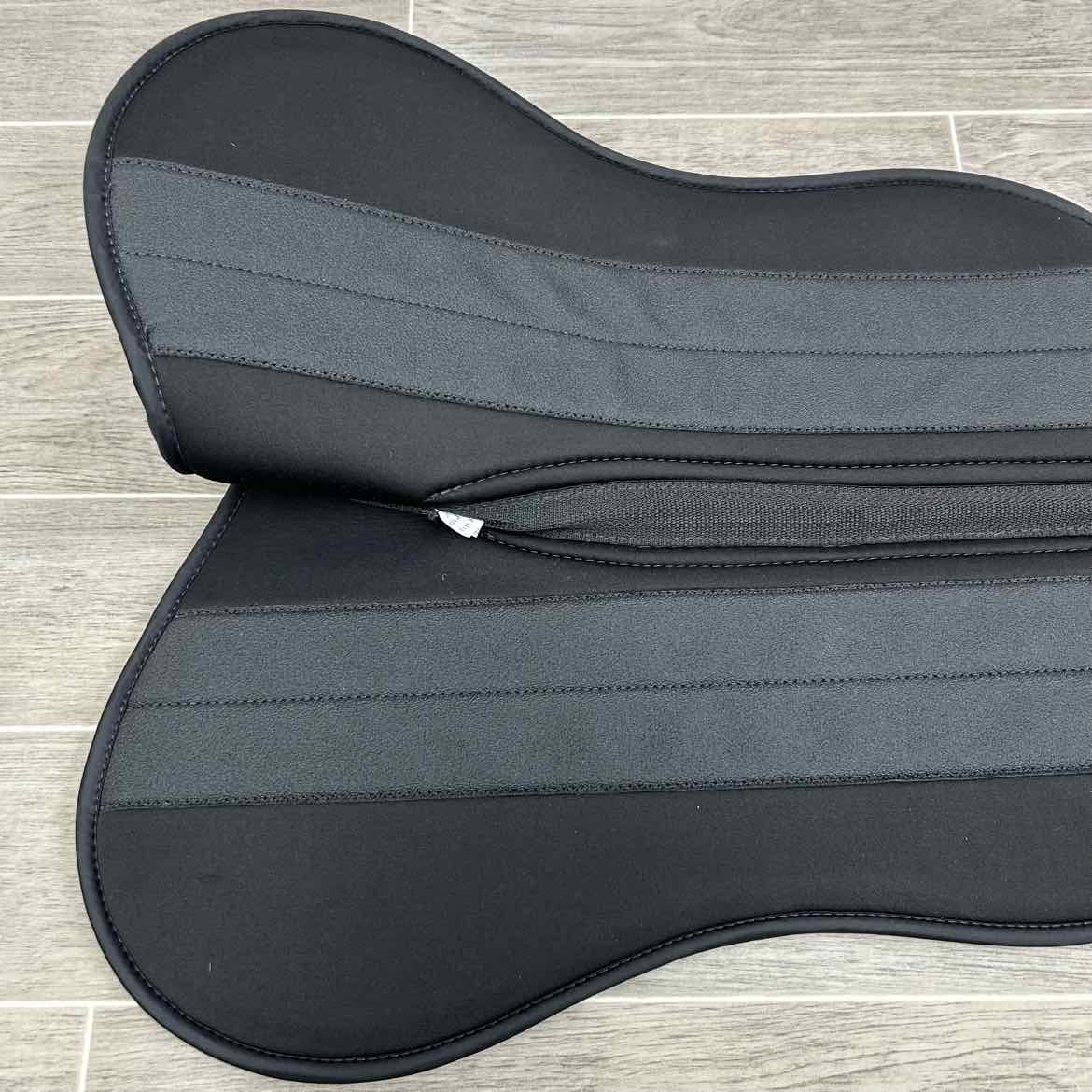 EquiFit ImpacTeq Half Pad, Black, Size Full (Horse)